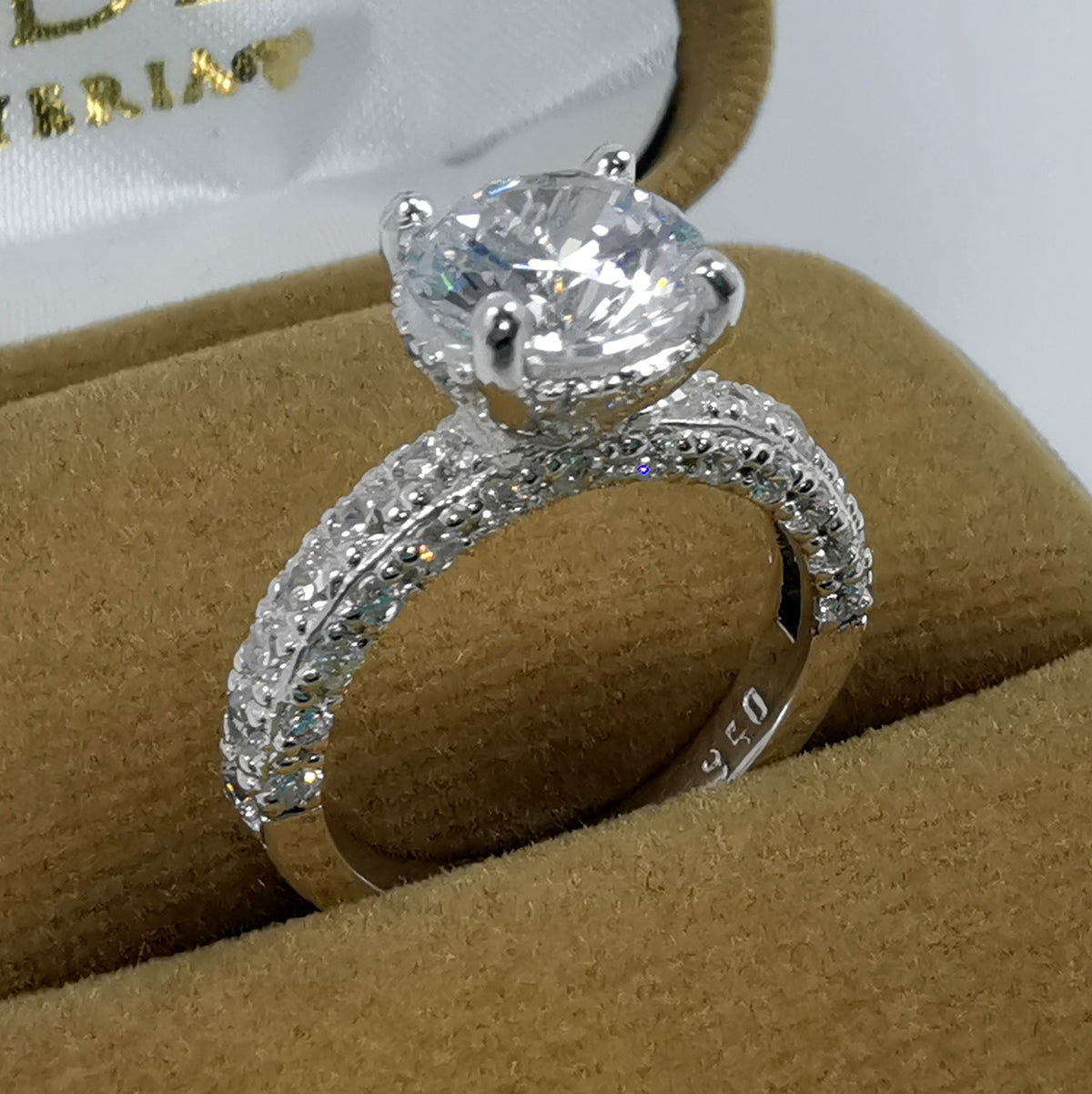 Anillo Monica de Compromiso en Plata