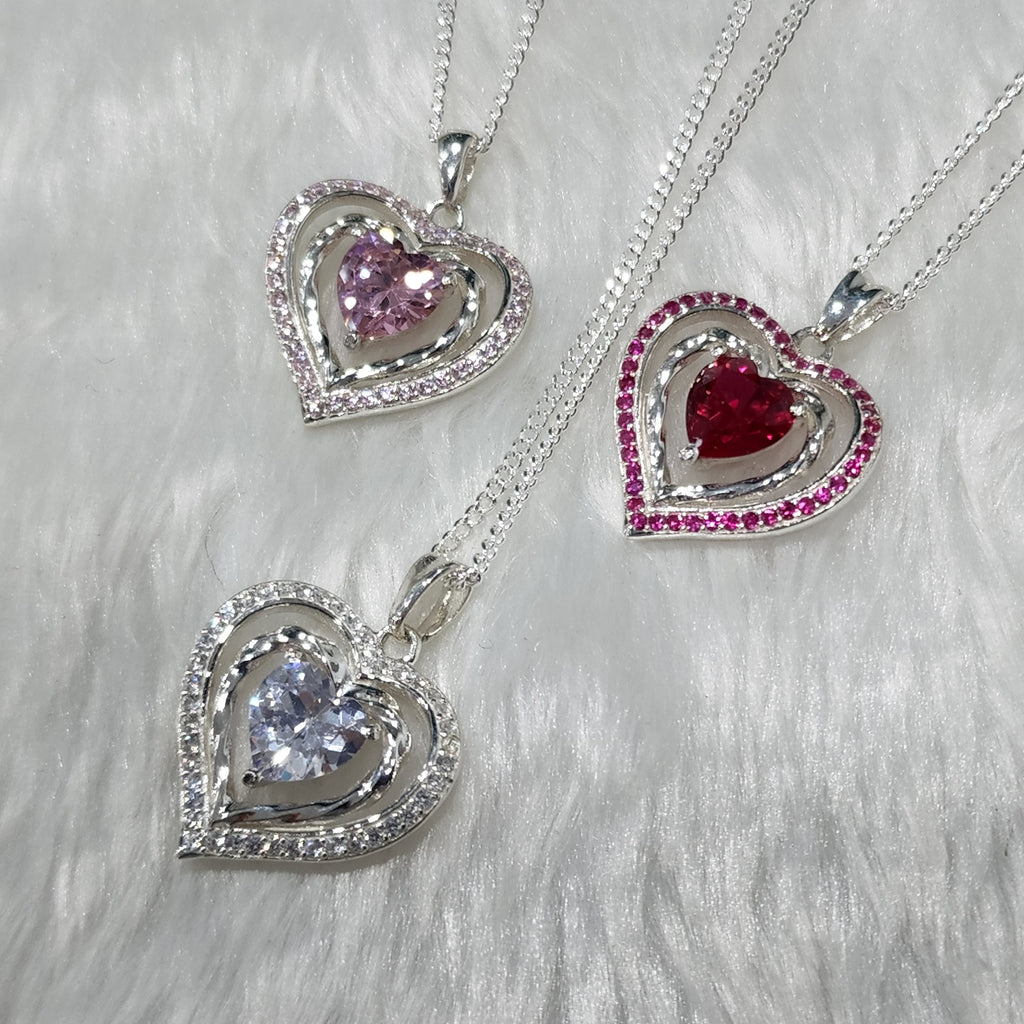 Dije de amor en plata ley
