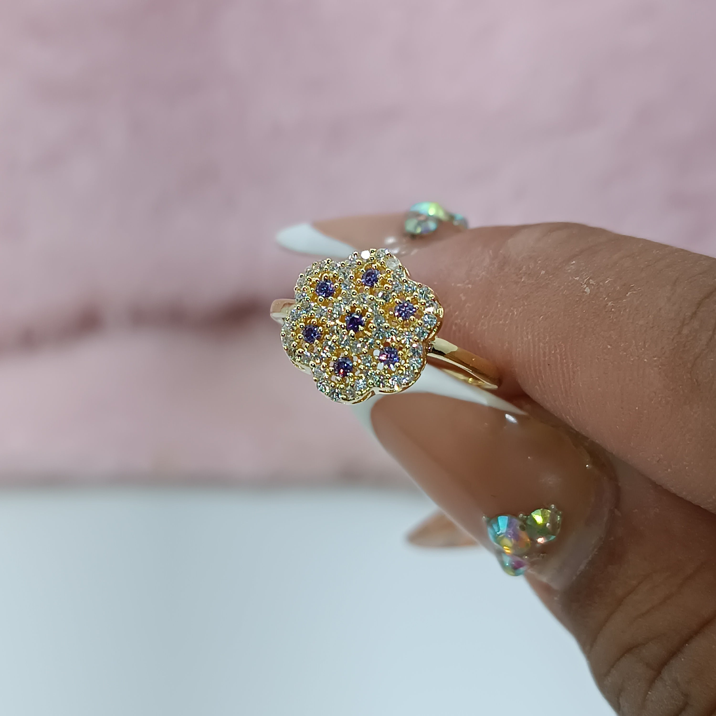 Sortija en forma de flor