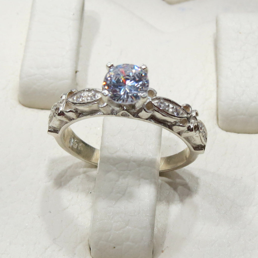 Anillo de Compromiso en Plata "Vintage"