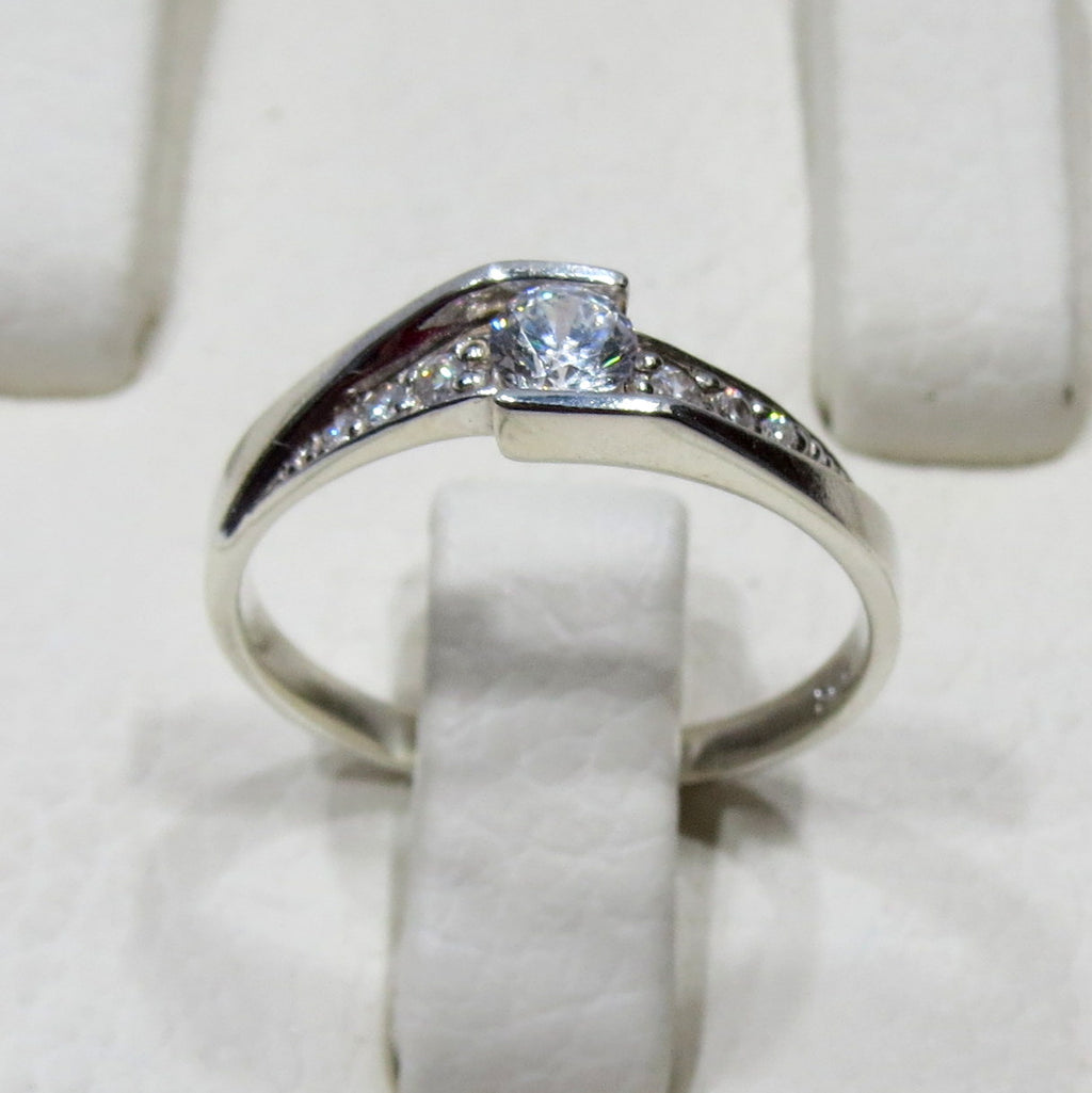 Anillo Karina de Compromiso en Plata Ley