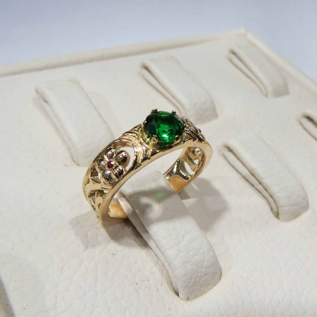 Anillo Esmeralda Flower en Oro de 18k