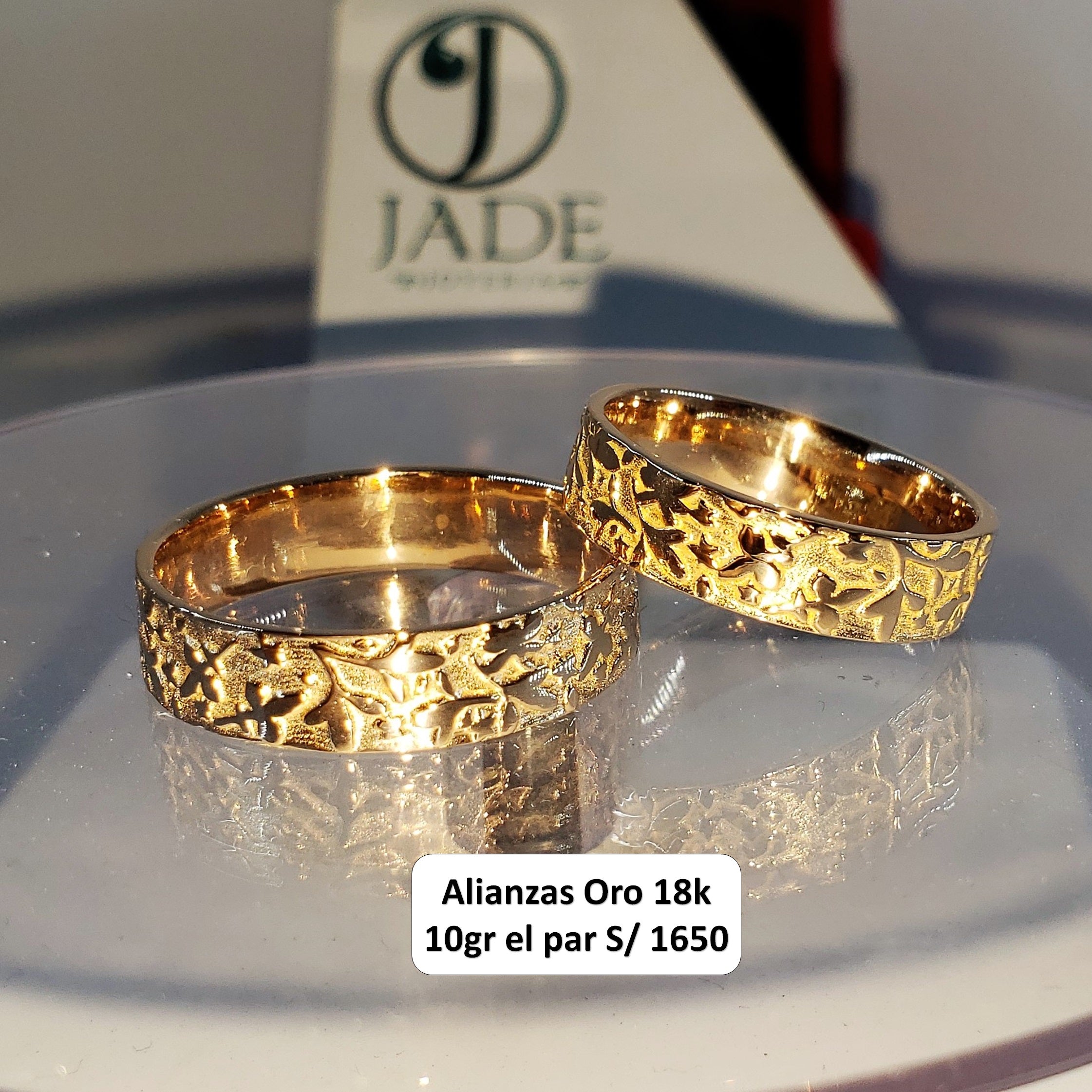 Alianzas aros de boda Hojas de Amor Oro de 18k