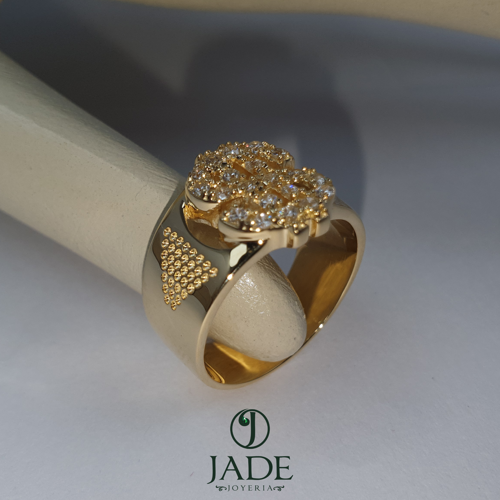 Chevalier para varón con símbolo de dólar