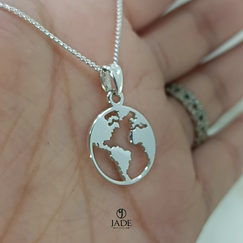Dije de Mundo en plata