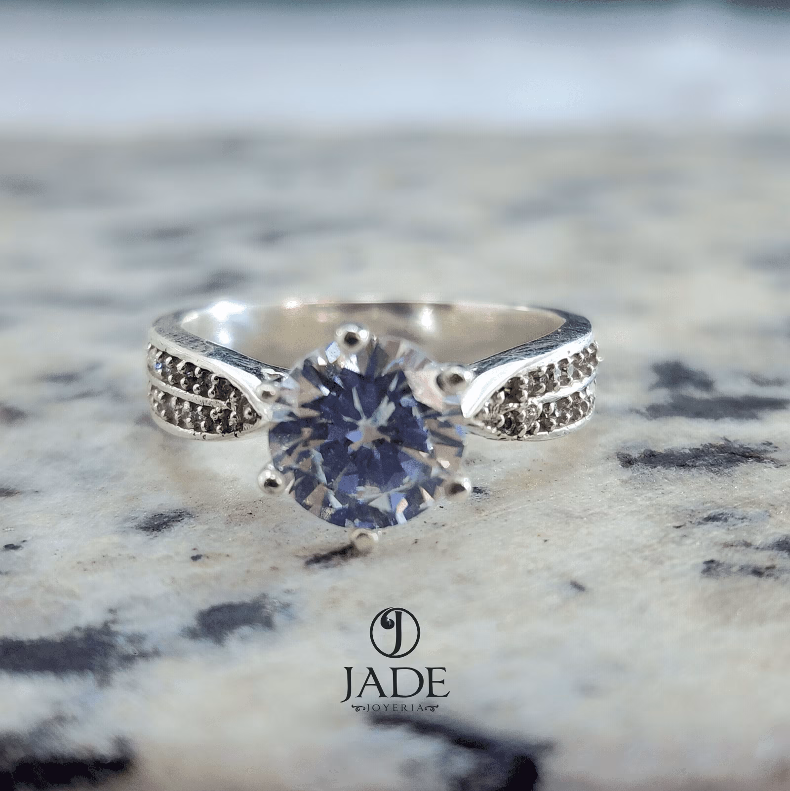 Anillo Bayly en plata fina