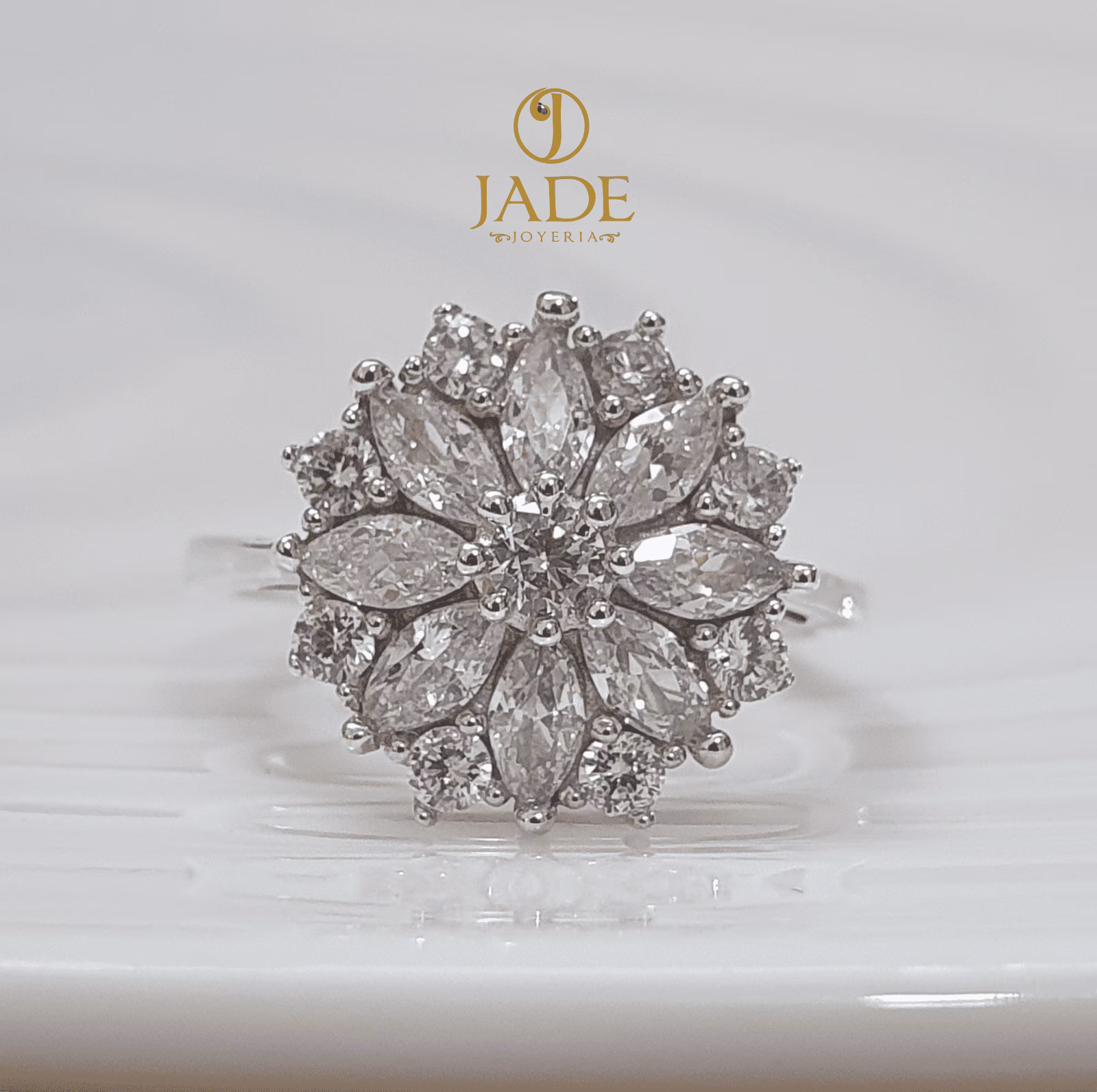 Anillo de Flor Preciosa en plata ley