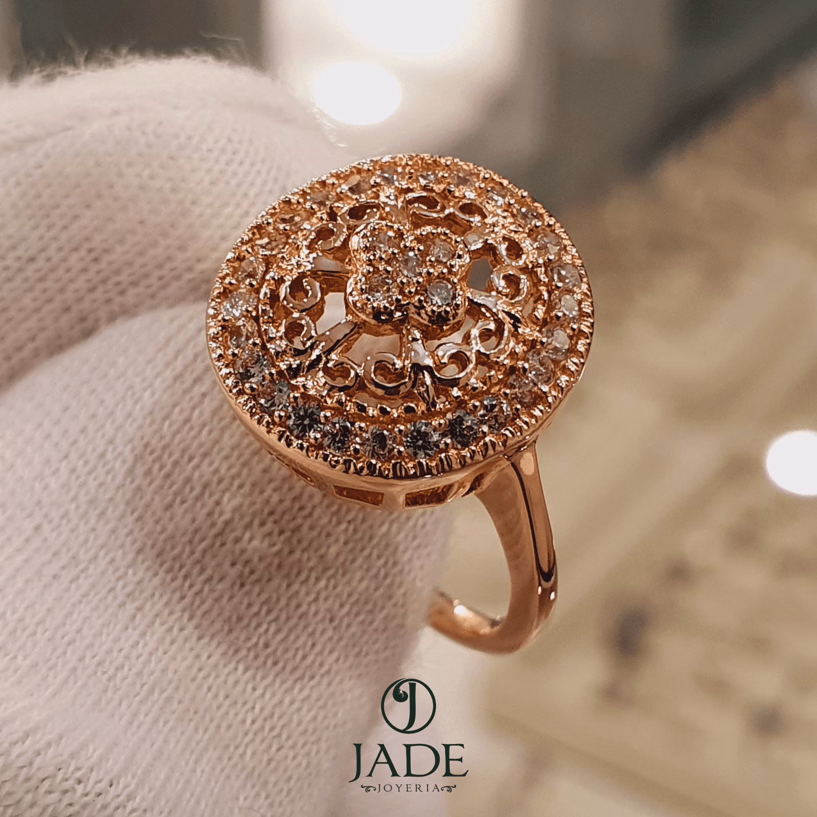 Anillo Kinel en oro de 18k