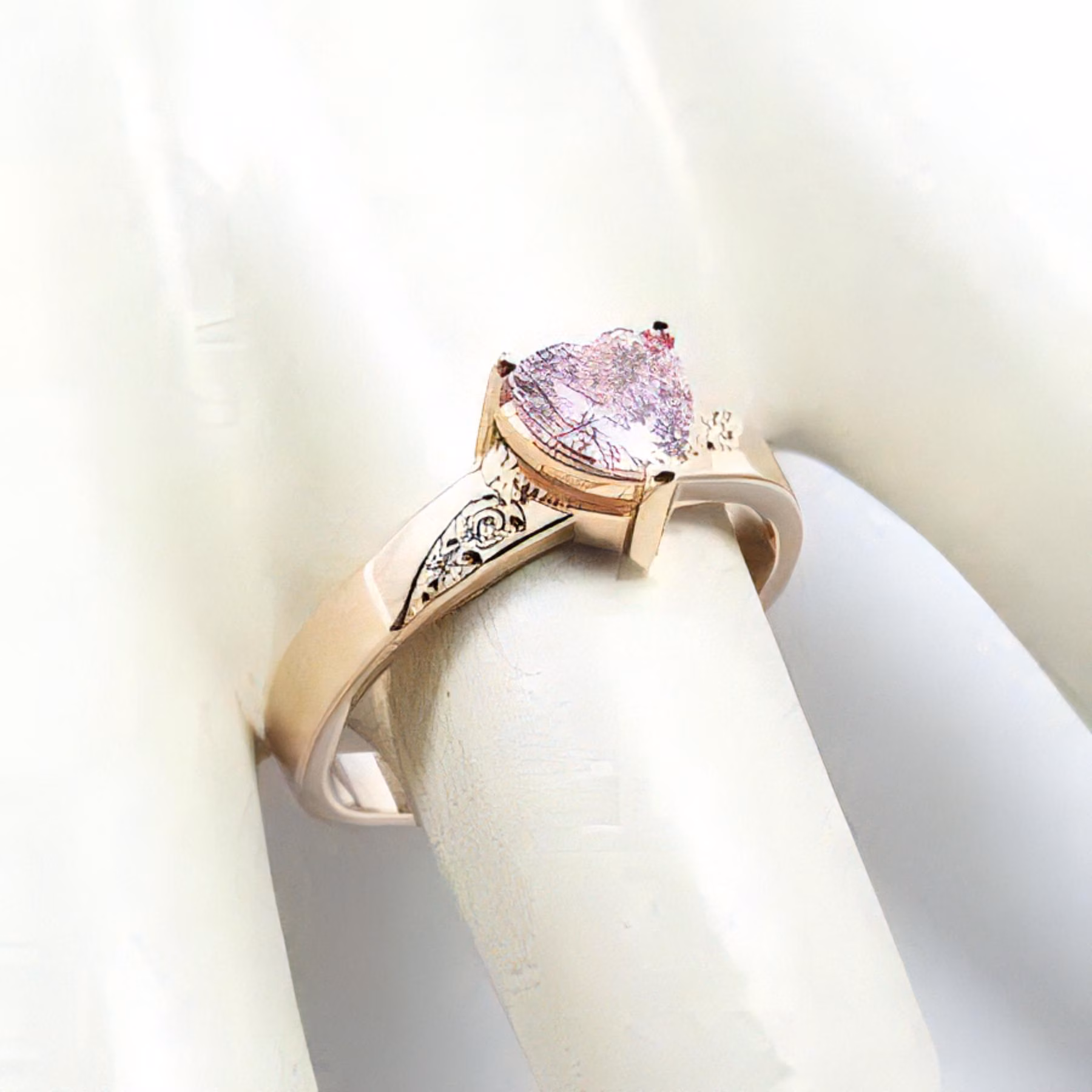 Anillo Agnes Corazón