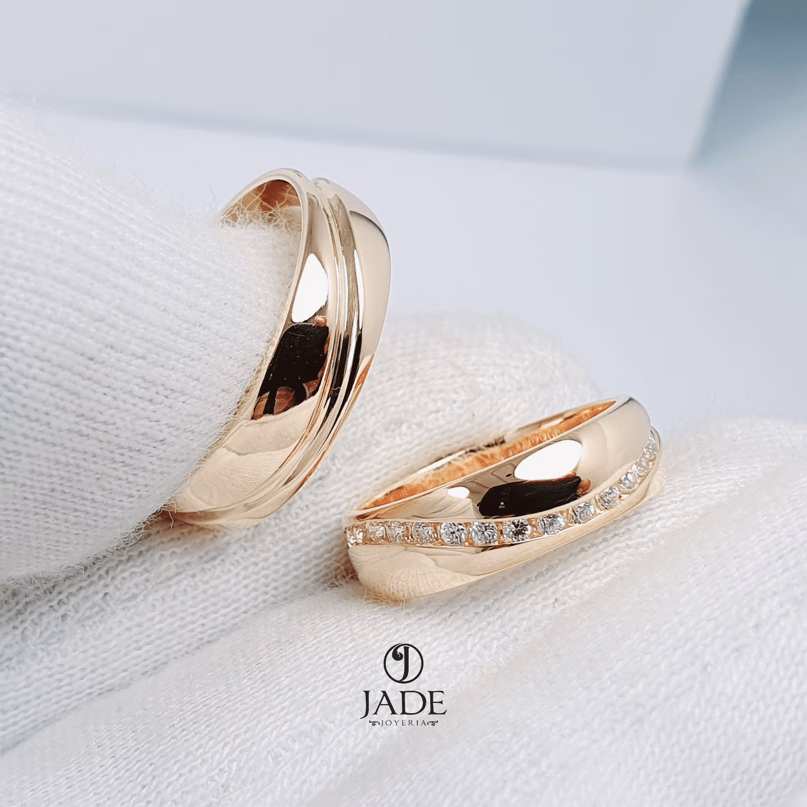 Alianzas semicaña en oro de 18k