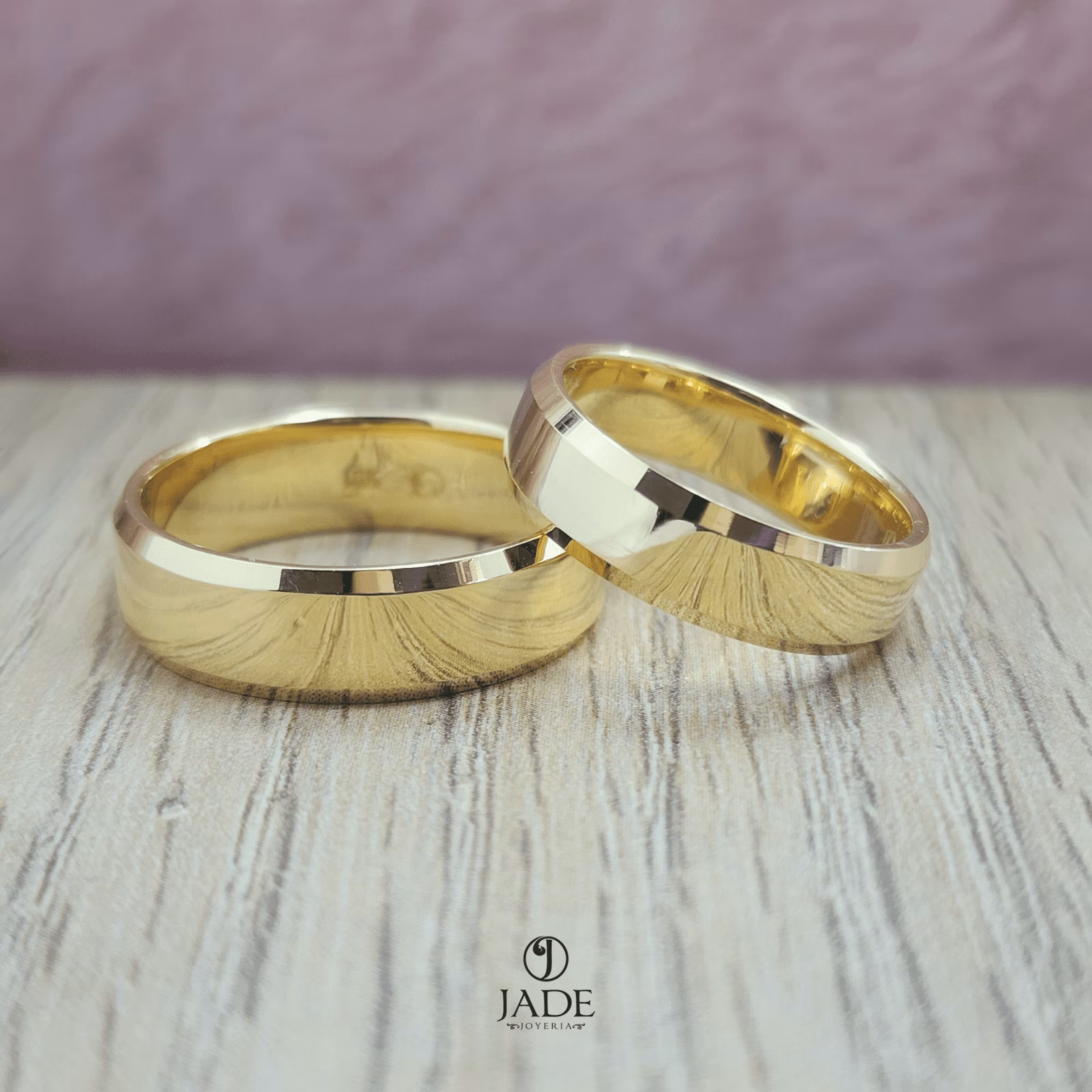 Alianzas Una Union Sencilla en oro de 18k
