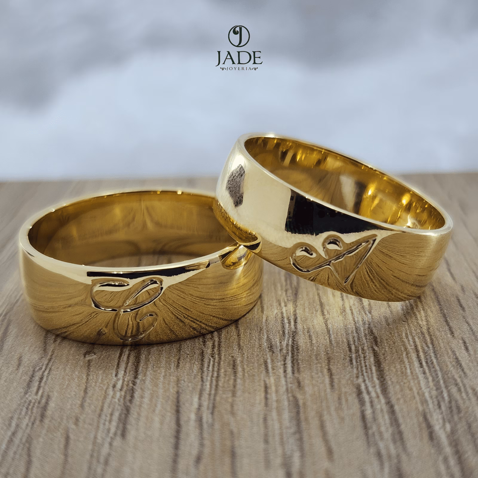 Aros Unión Familiar en oro de 18k